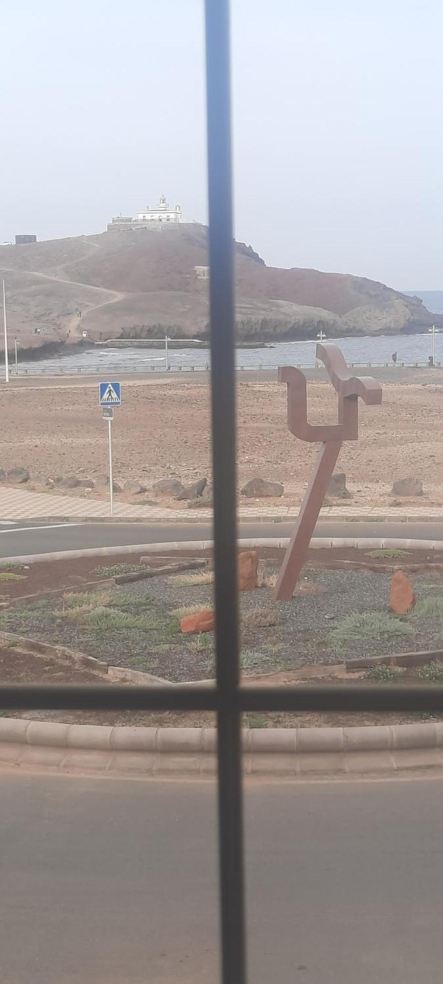 דירות Casa Faro De ארינאגה מראה חיצוני תמונה