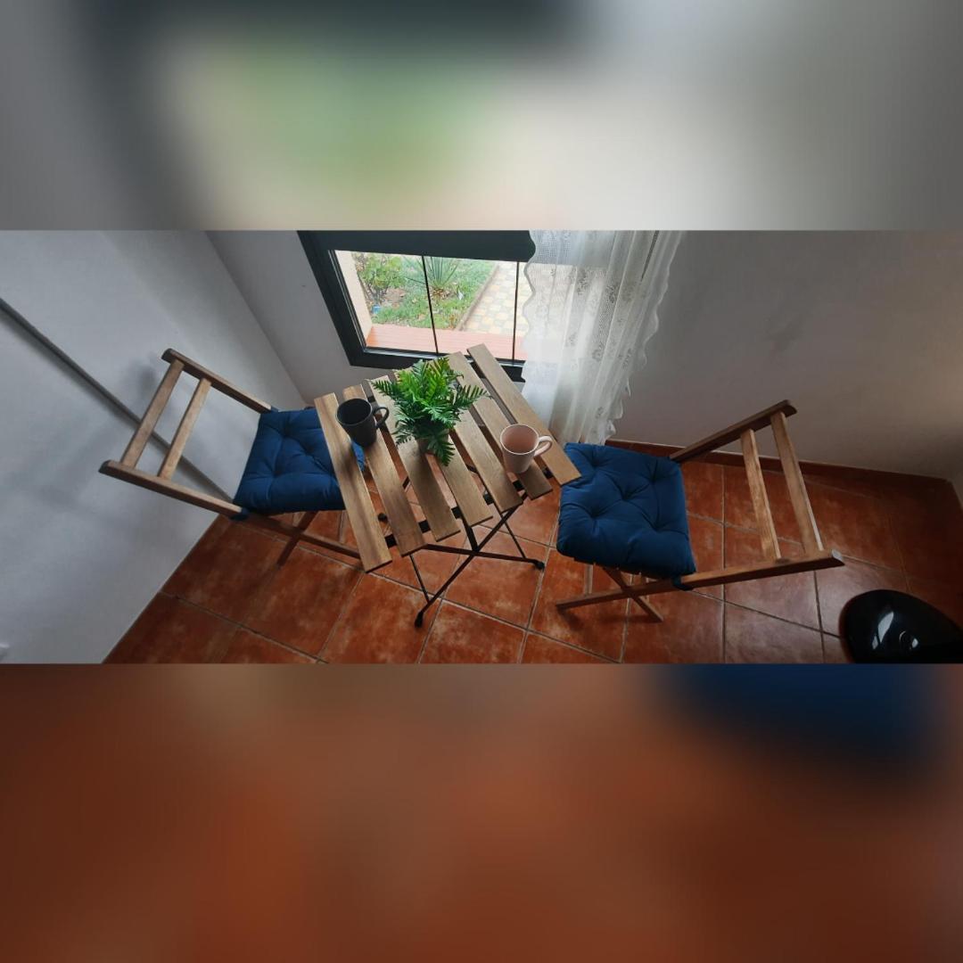 דירות Casa Faro De ארינאגה מראה חיצוני תמונה